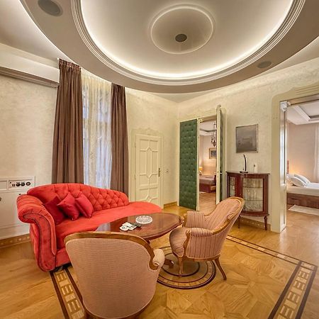 Djuras Residence In The Center Of ベオグラード エクステリア 写真