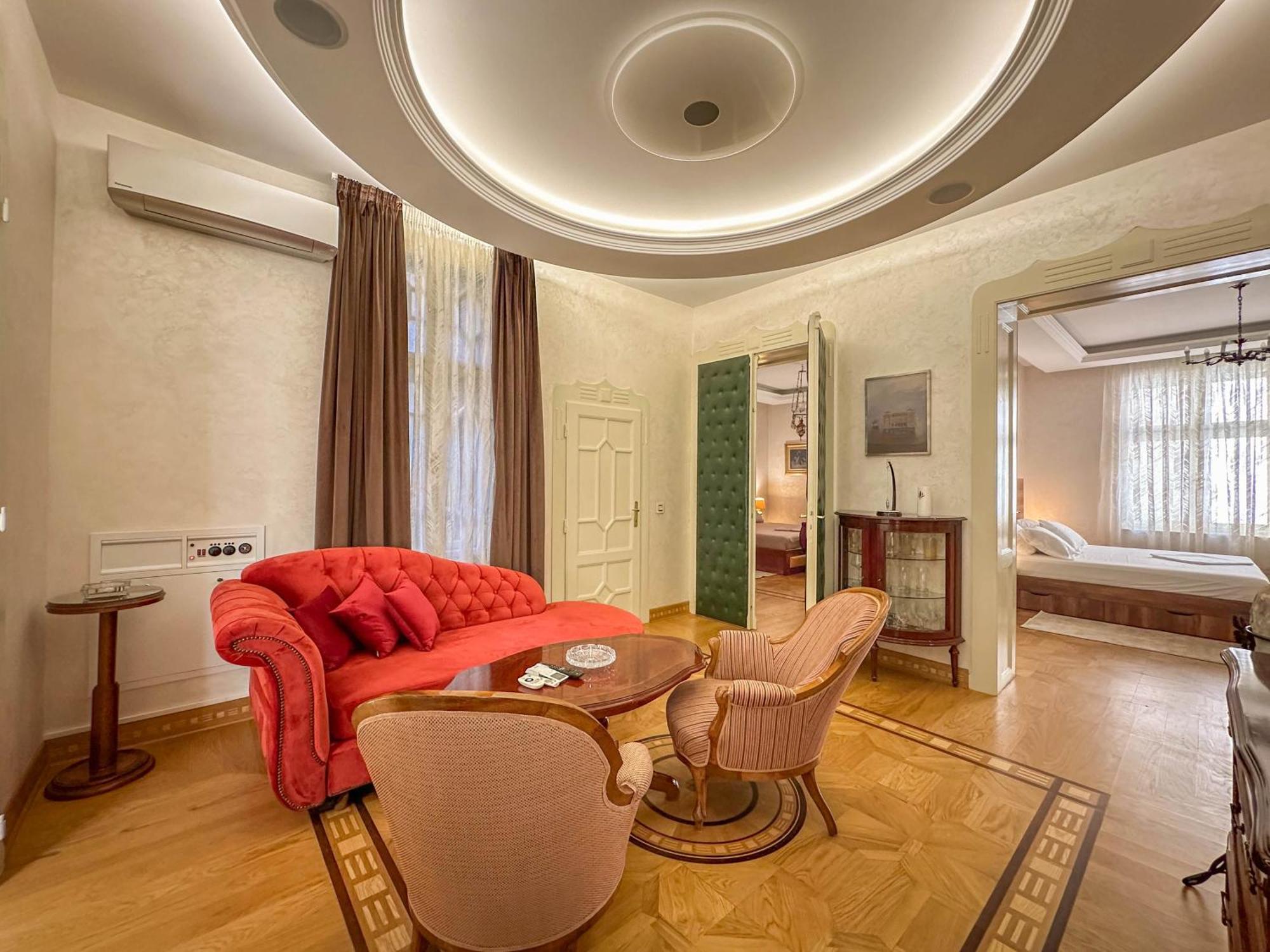 Djuras Residence In The Center Of ベオグラード エクステリア 写真