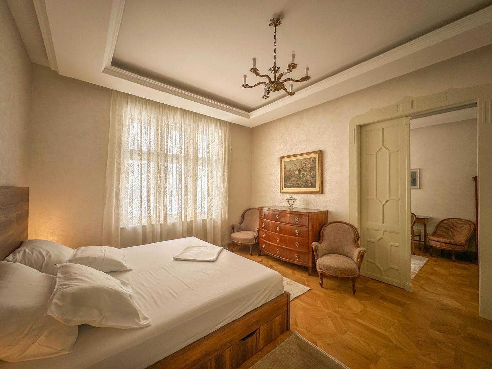 Djuras Residence In The Center Of ベオグラード エクステリア 写真